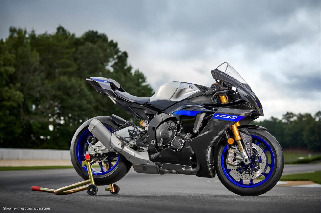 2022 Yamaha R1M